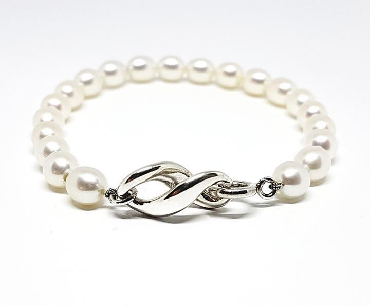 tiffany & co pearl bracelet